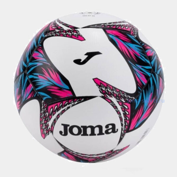 Мяч Joma для футбола с красочным узором в синих и розовых оттенках.